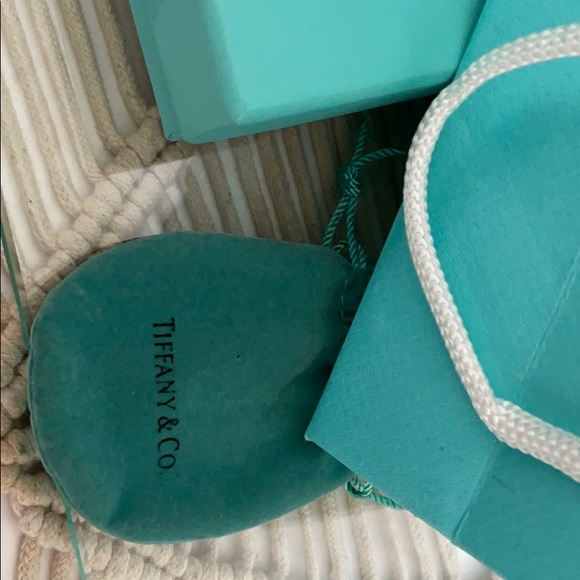 Tiffany boxes and bags - Picture 2 of 3